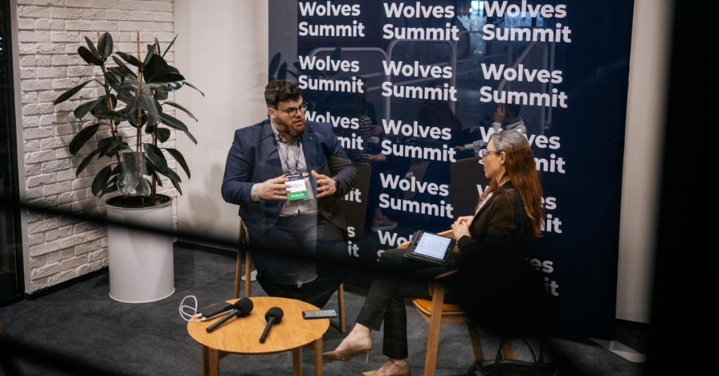 Interviewing Igor Madzov at Alpha Wolves Conference, event photos archive