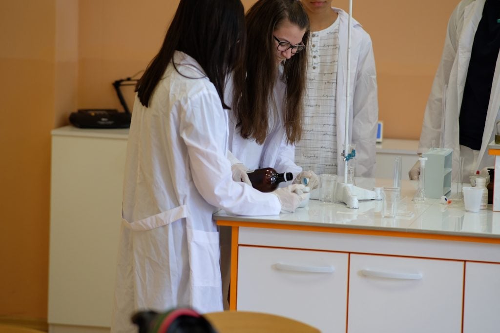 From Classrooms to Labs: Bulgaria&#8217;s STEM Journey Under the Microscope, TheRecursive.com