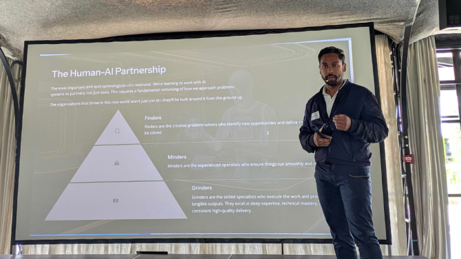 AI literacy in the organizational structure