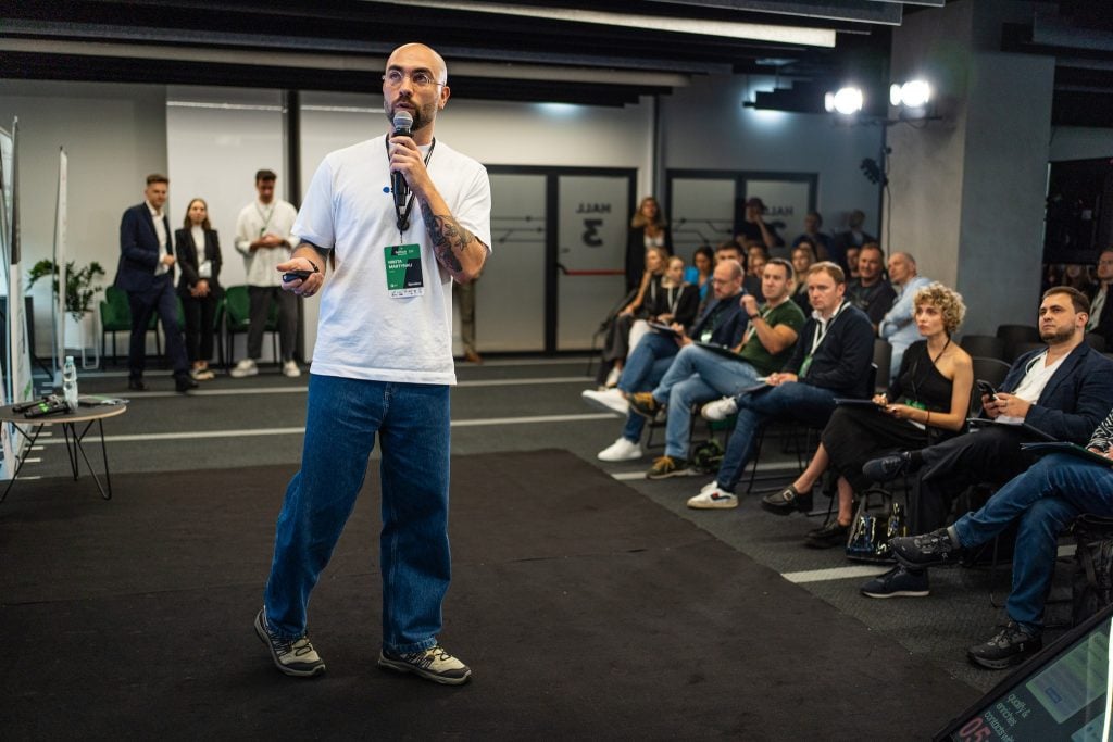 7 Belarusian Startups Redefining Their Future Abroad, TheRecursive.com