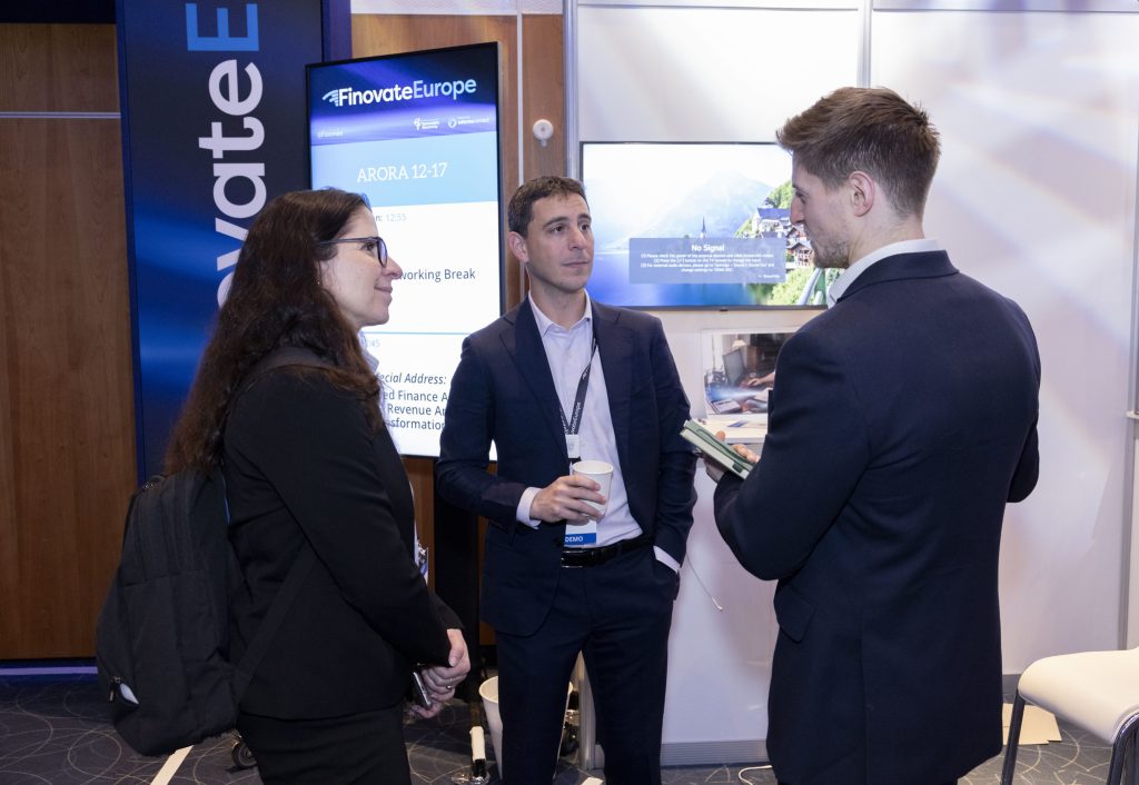 Finovate networking