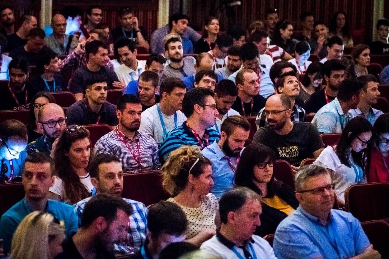 Best software development conferences you can’t miss in 2022